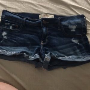 Hollister shorts ✅